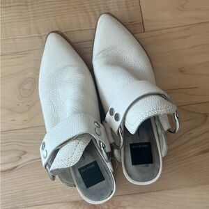 Dolce Vita mules size 8